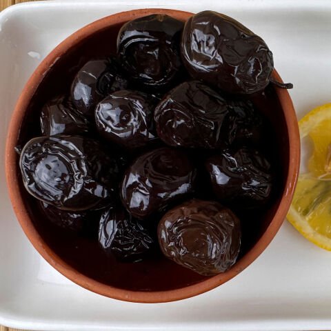 Gemlik Tipi Salamura Siyah Zeytin (M)